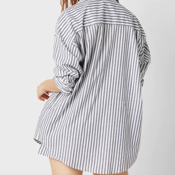 The Lady and the Sailor THE SUNDAY SHIRT IN NAVY STRIPE POPLIN - Picture 2 of 5